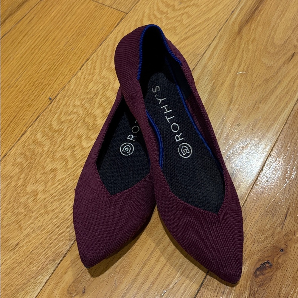 Rothy’s The Point flats in Cabernet Sz 7.5 - Picture 4 of 12